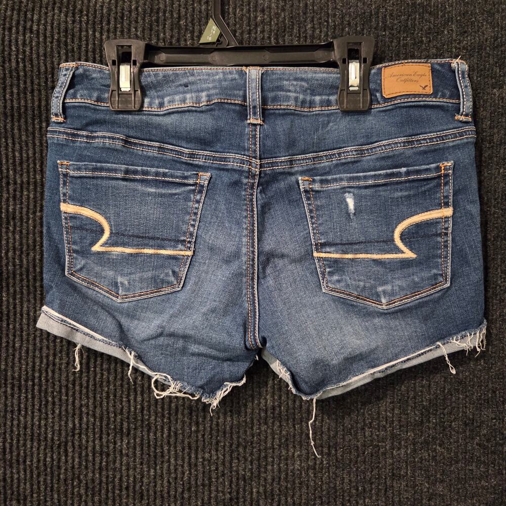 Y2k Low Rise American Eagle Stretch Distressed Raw Hem Denim Shorts Size 6